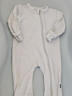 Kyte Baby Light Gray Baby Zip Footless Sleepsuit